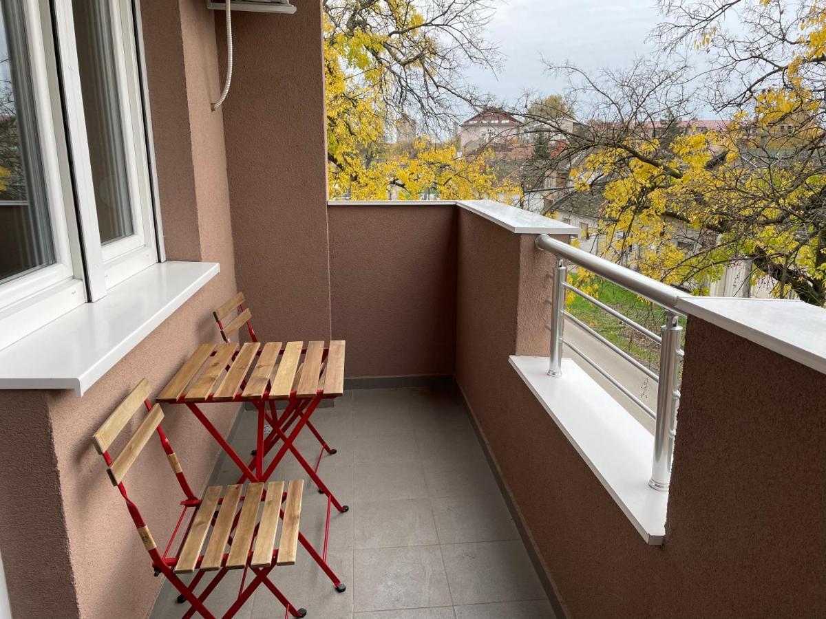 Apartmani ソンボル エクステリア 写真