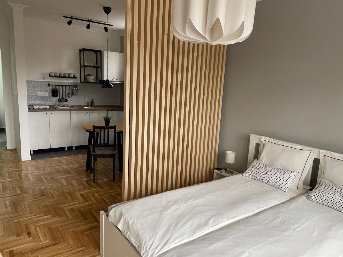 Apartmani ソンボル エクステリア 写真